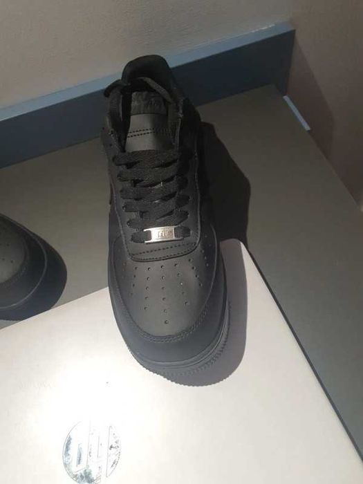 nike męskie czarne trampki, rozmiar 42