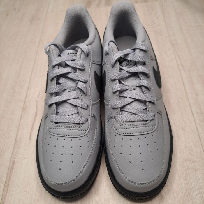 Кросівки NIKE AIR FORCE 1 GS HQ3807-002

5