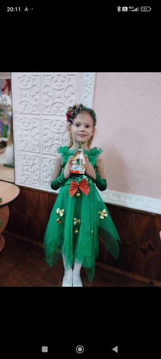 Костюм ялинки на новорічні ранки