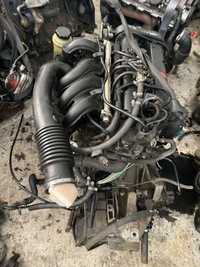 Мотор Форд фокус 1.6бензин та С-макс 1.6 двигун коробка