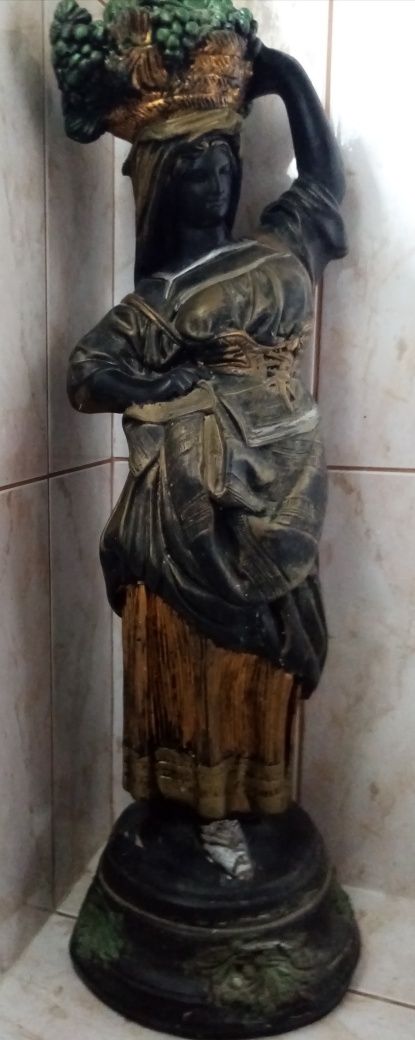 Oryginalna  stara figurka 77cm.