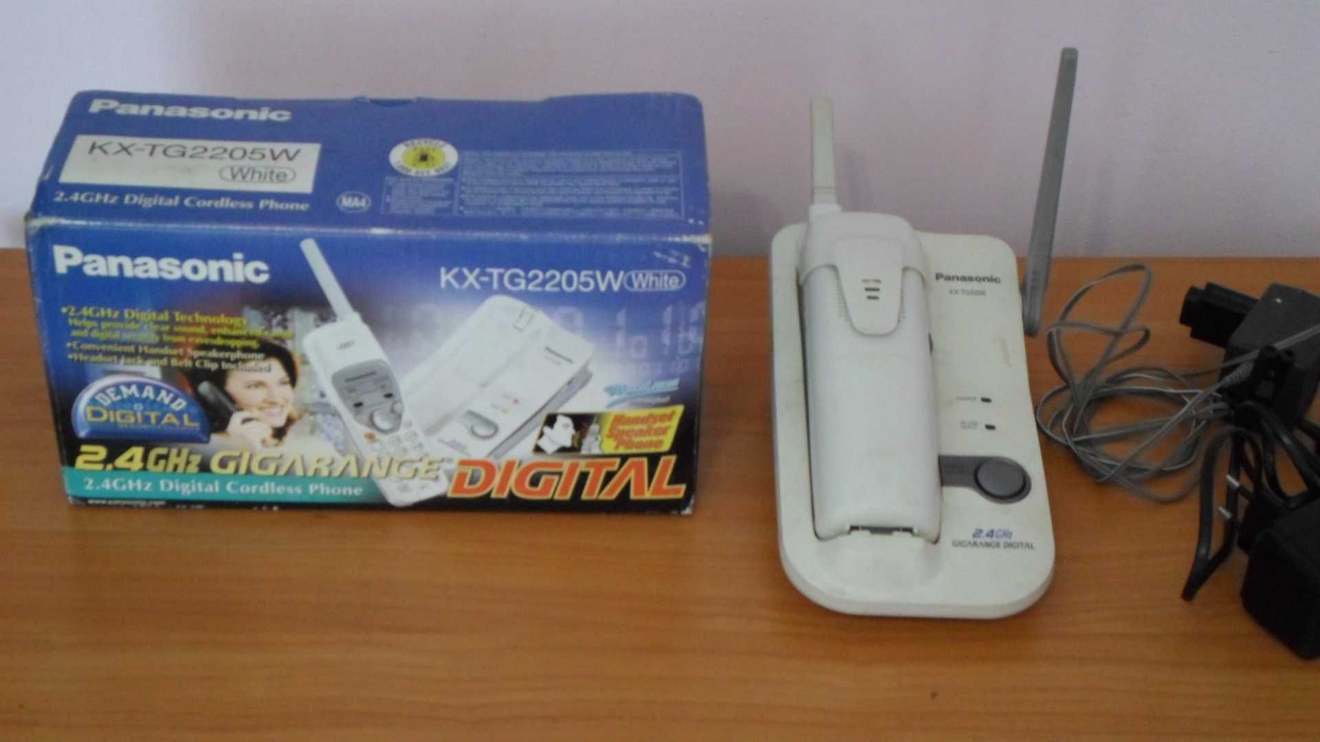 Продам телефон Panasonic   KX -TG 2205W white