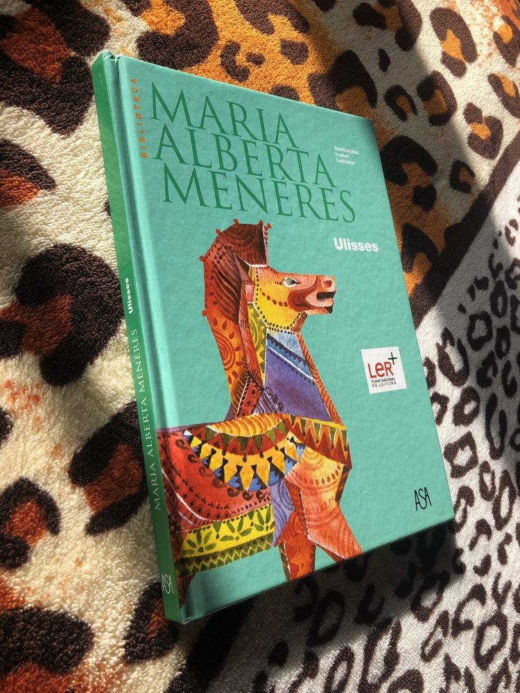 Livro Ulisses de Maria Alberta Menéres