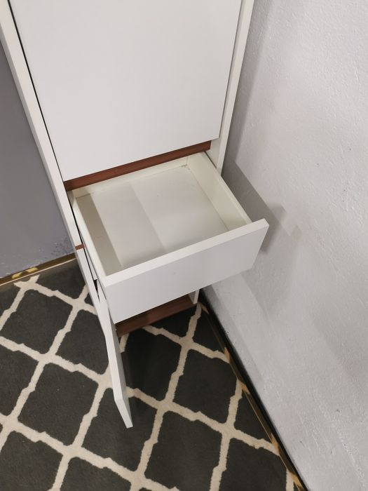 Słupek łazienkowy szafka 80 x 35 cm biały