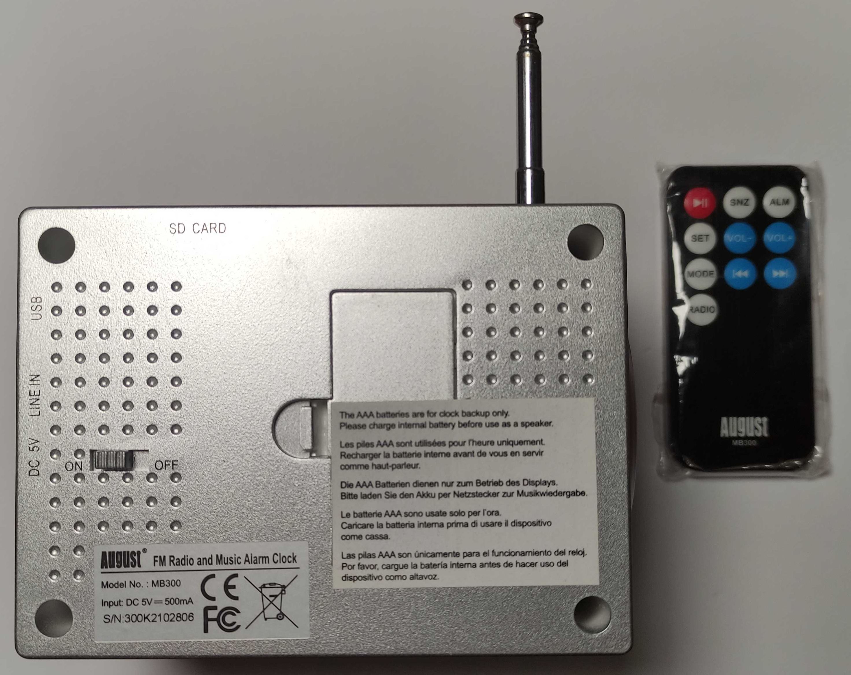 Нова MP3-стереосистема з FM, годинник, SD-карта, USB та AUX