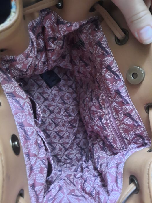 Оригінальна плетена сумочка