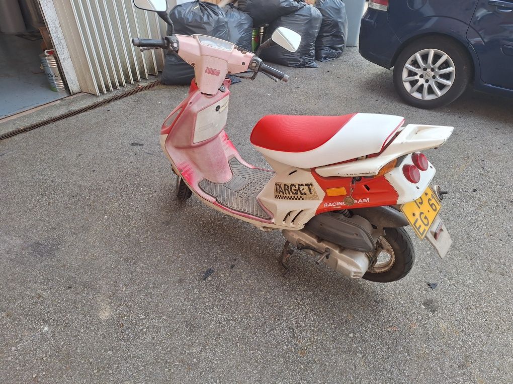 Yamaha target em bom estado