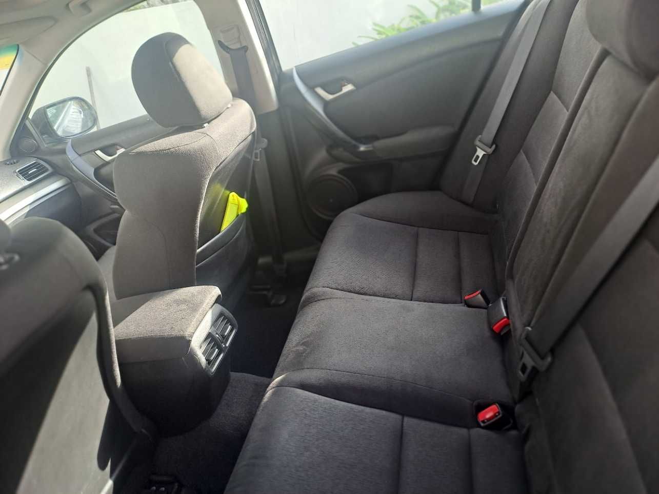 vendo automóvel Honda Accord