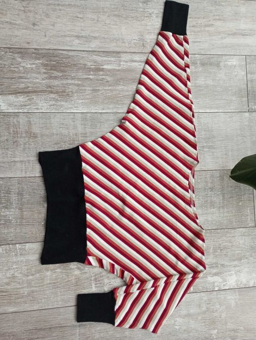 Кофта. Жіноча. Ціна-100грн. Стан як нова.