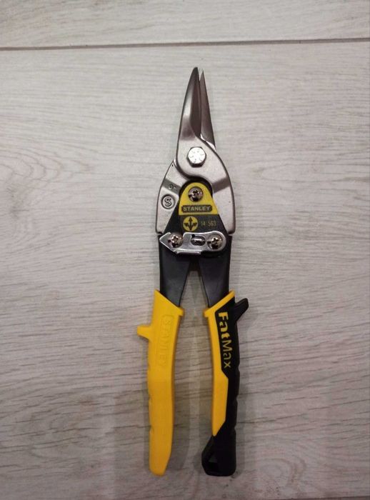 Proste Nożyce do Blachy MaxSteel Stanley Solidne do Cięcia Materiałów