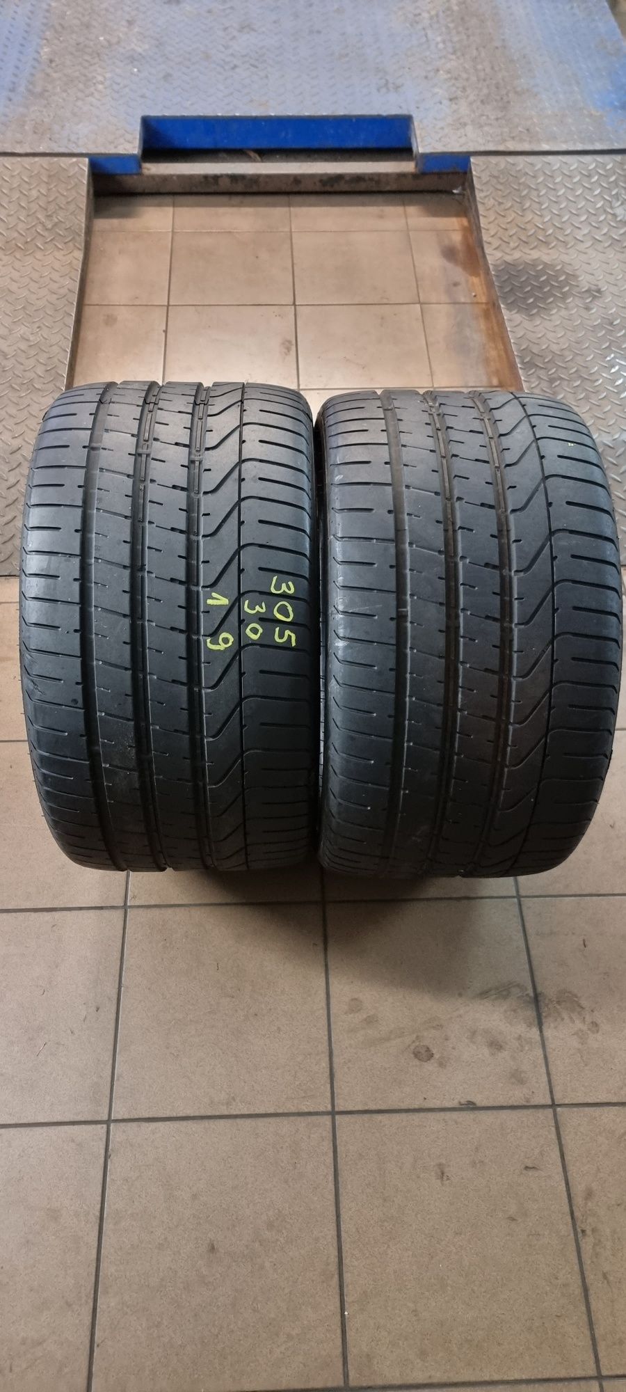 305/30r19 Pirelli letnie 2sztuki