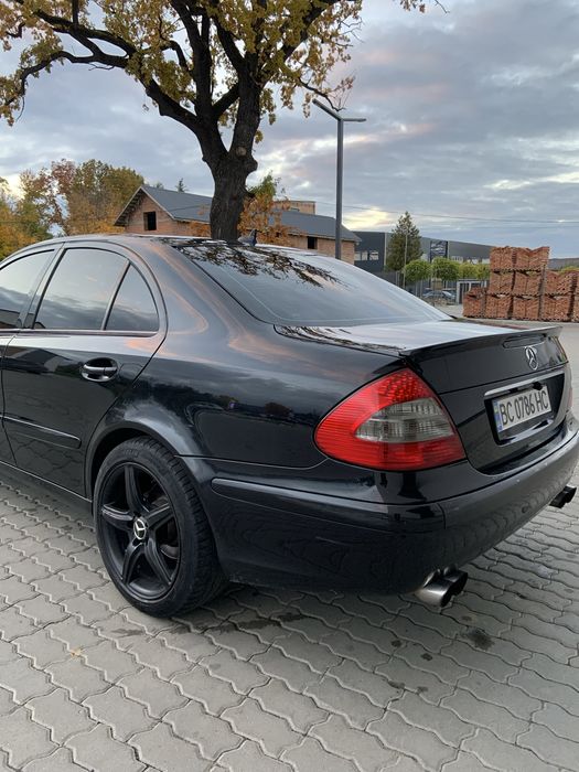 Mercedes-Benz E200 NGT 2005р