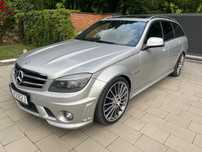 Mercedes-Benz Klasa C Mercedes C63 AMG kombi