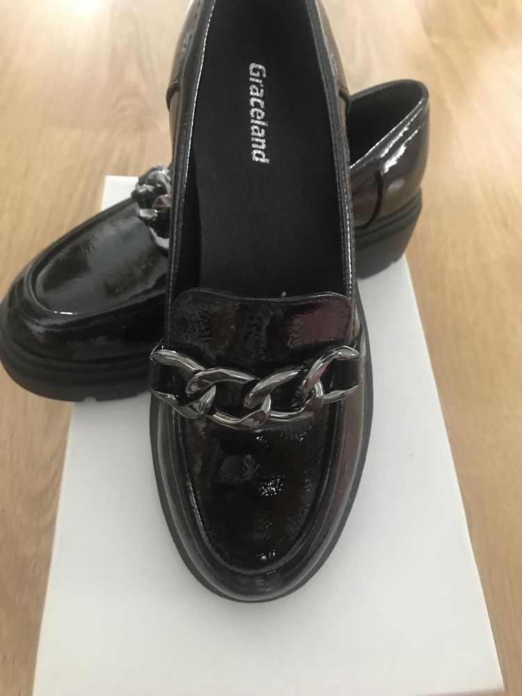 Nowe buty trapery loafersy rozmiar 33