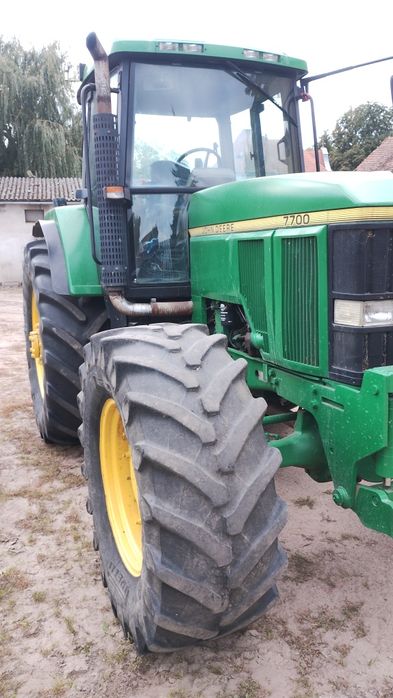 Sprzedam John Deere 7700