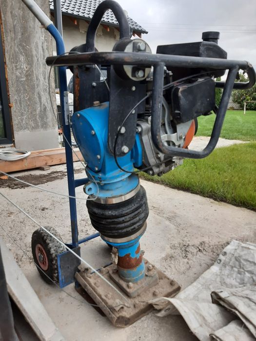 Skoczek  ubijak stopa wibracyjna kangur