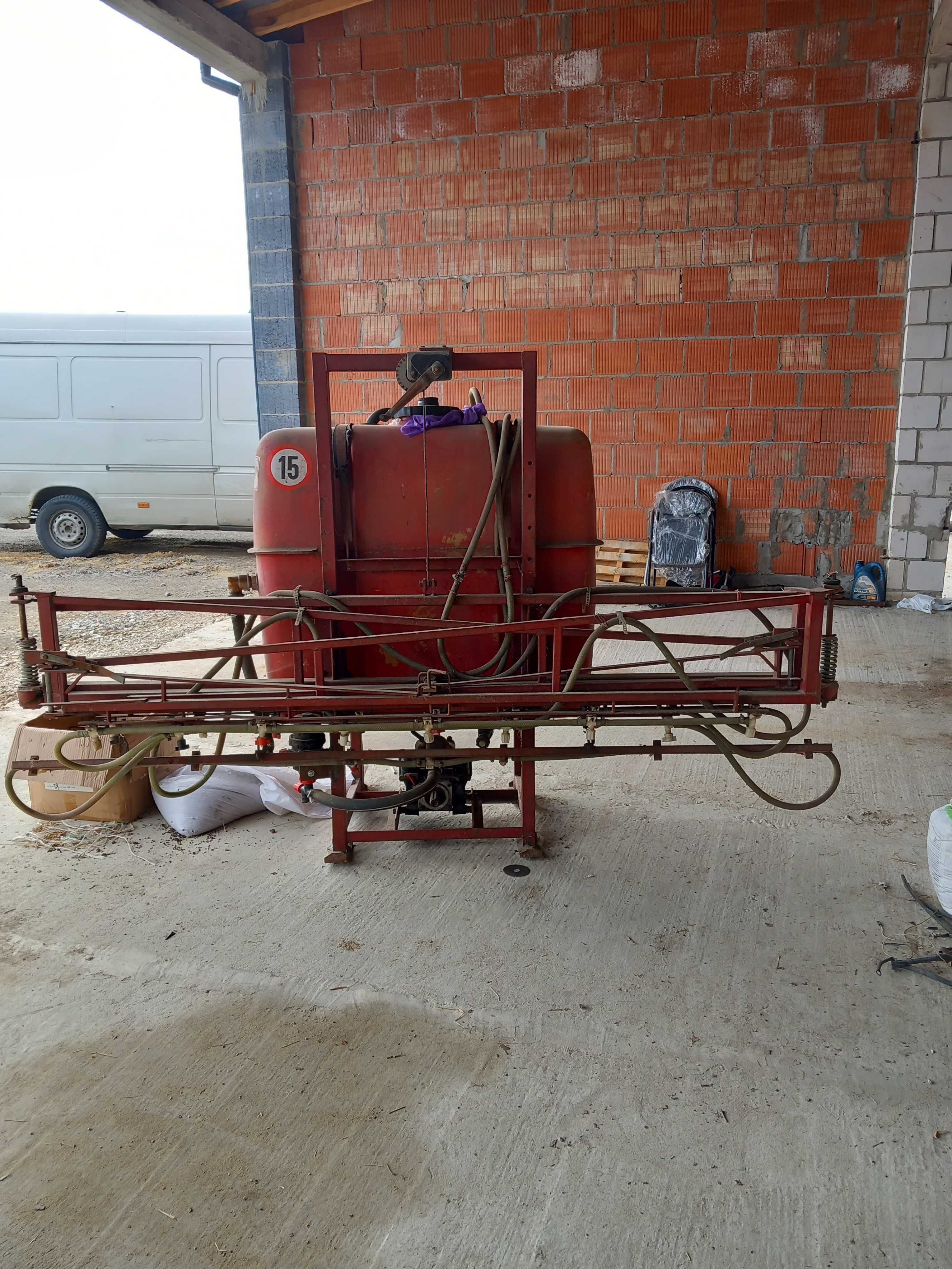 Opryskiwacz polowy 400l