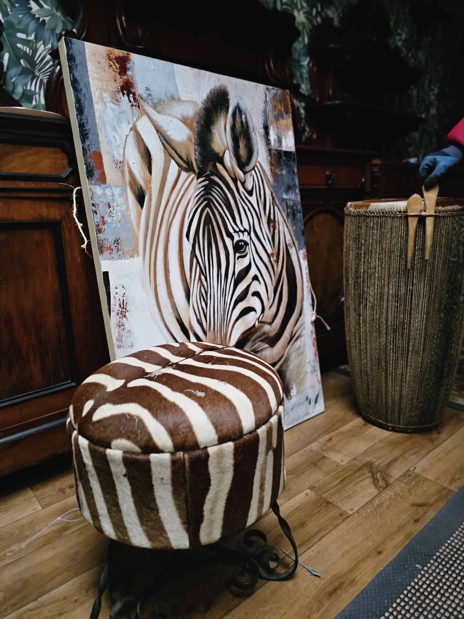 Pufa oryginał futro zebry zebra Afryka #1545 Stylowy Węgrów