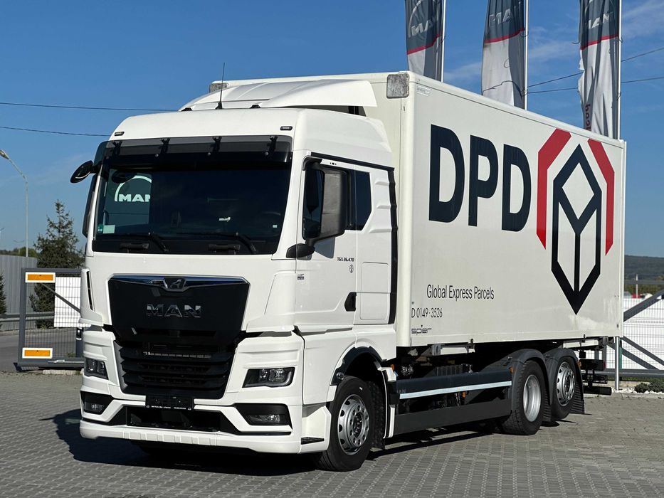 MAN TGX 26.470 6X2-4 LL BDF 2021 Промтоварний фургон-контейнер