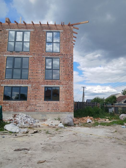 Квартири Львів Рудно Залізничного  району.