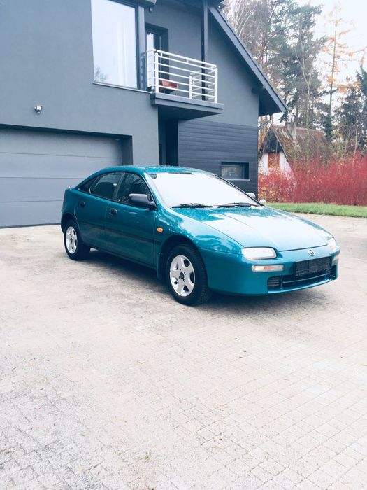 Mazda 323F Stan idealny,z Niemiec ,klima, Black Weeks do 01.12 .2025 -20%