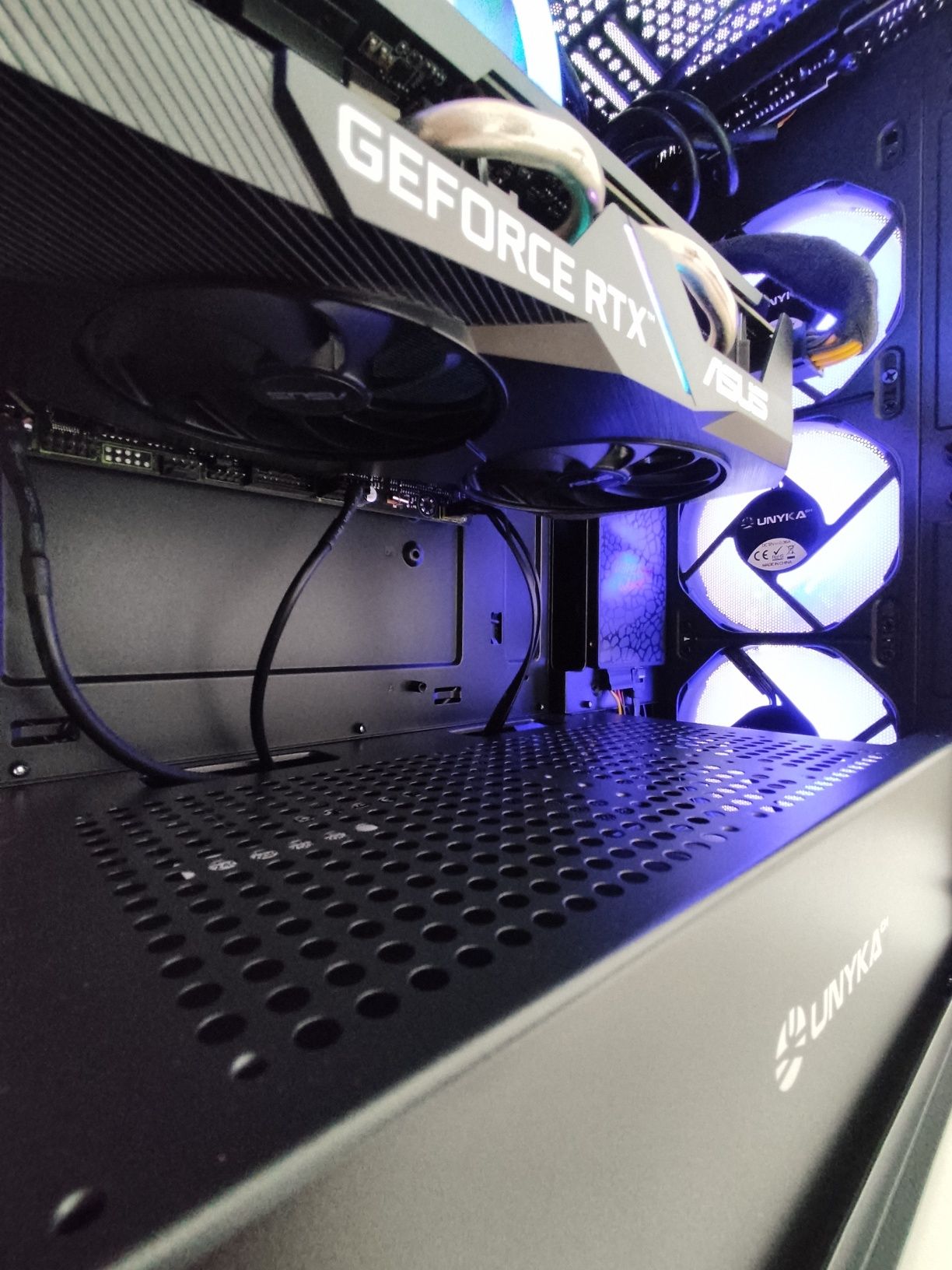 PC GAMING - RTX 2060 + XEON 2630 + 16GB RAM + 256GB SSD