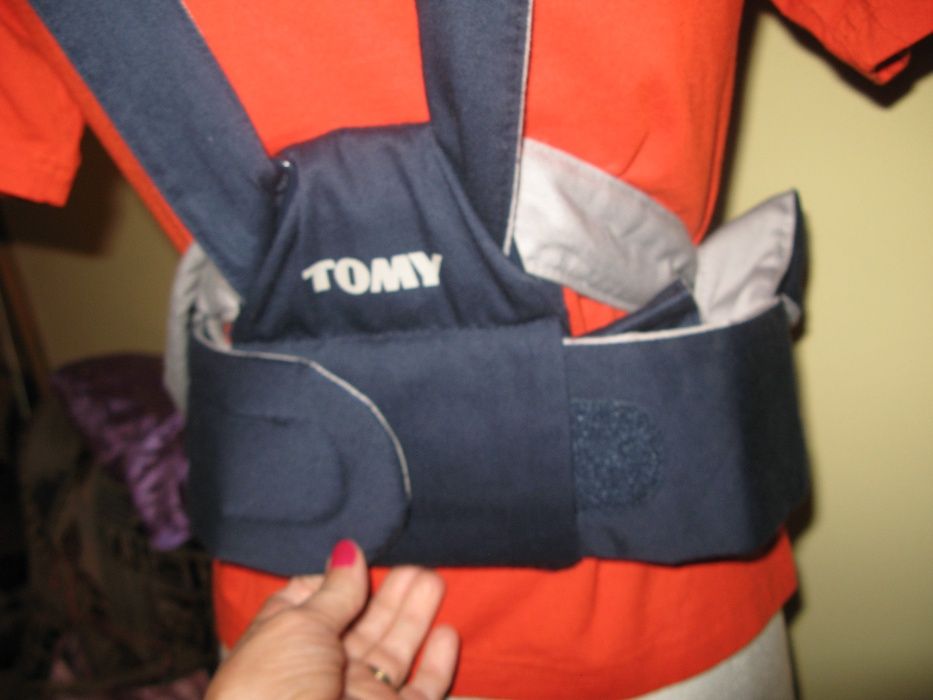 TOMY nosidełko nosidło baby carier 3,5--9 kg NOWE