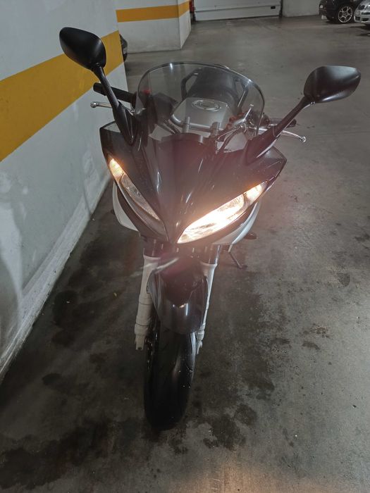 Yamaha Fazer 600 (FZS 600) de 2004