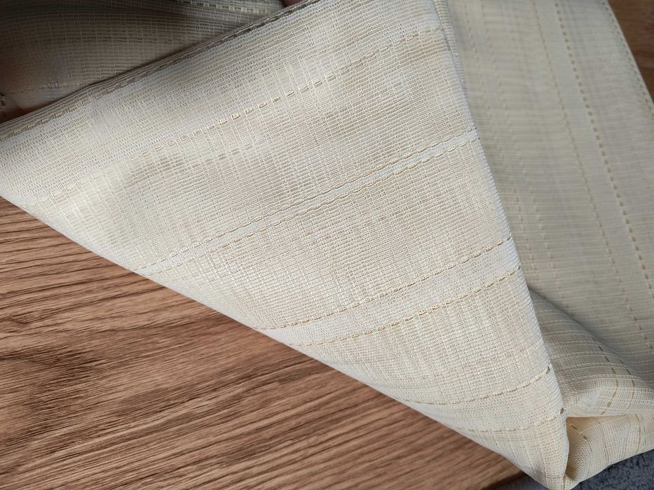 Sprzedam dwie firany 110x300cm. Używane, żółte.