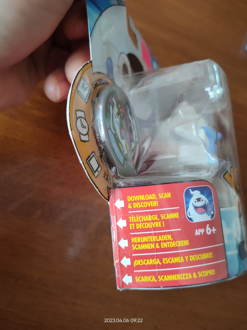 Nowa Yo-Kai watch figurka   Whisper plus medal