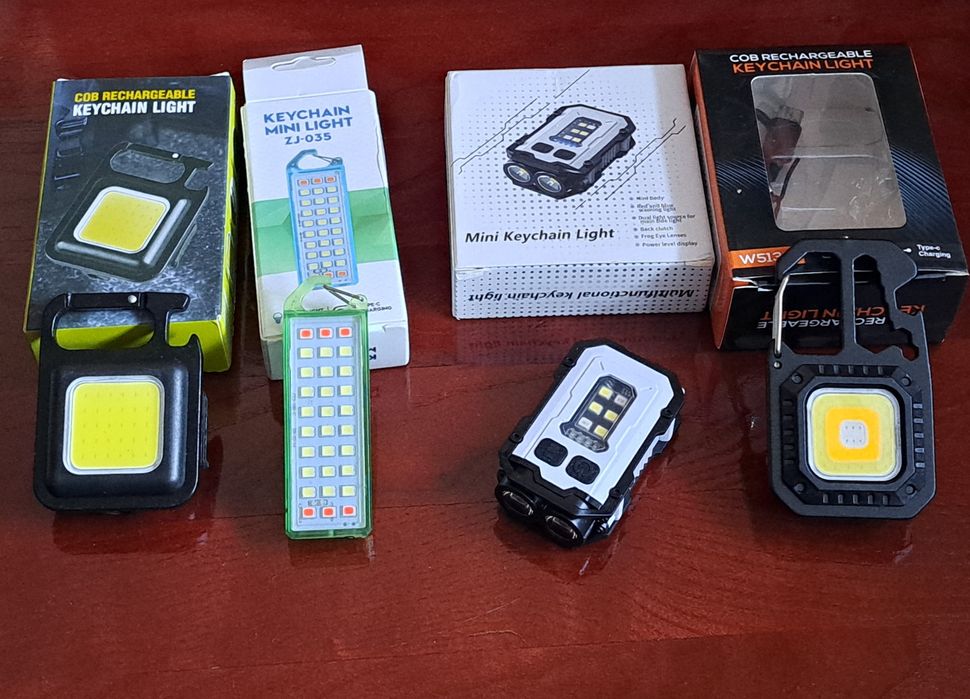 Брелок ліхтарик наключник edc безпека для дитини