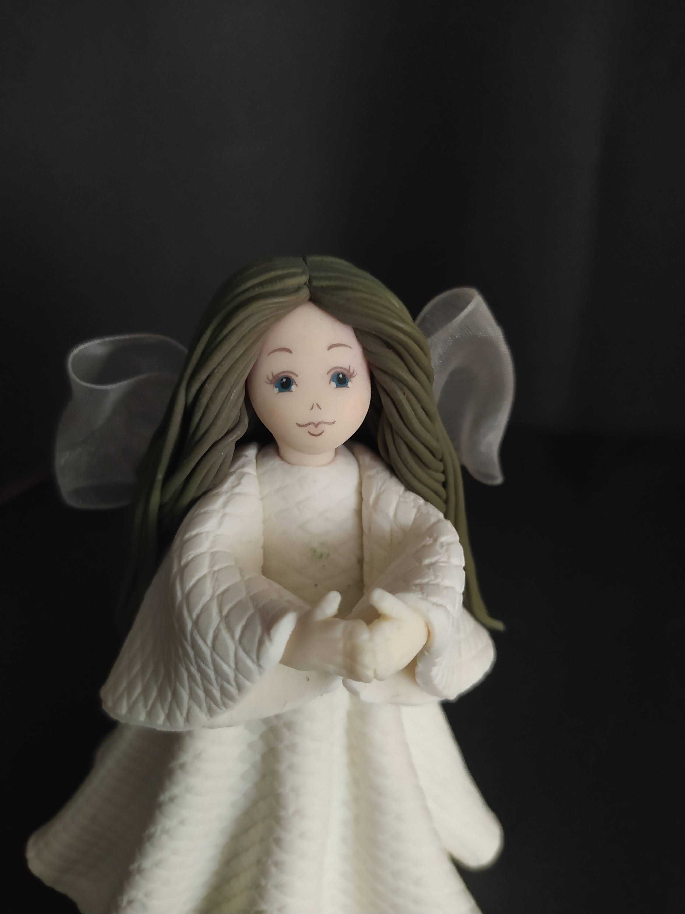 Figurka anioła modelina rękodzieło dekoracja