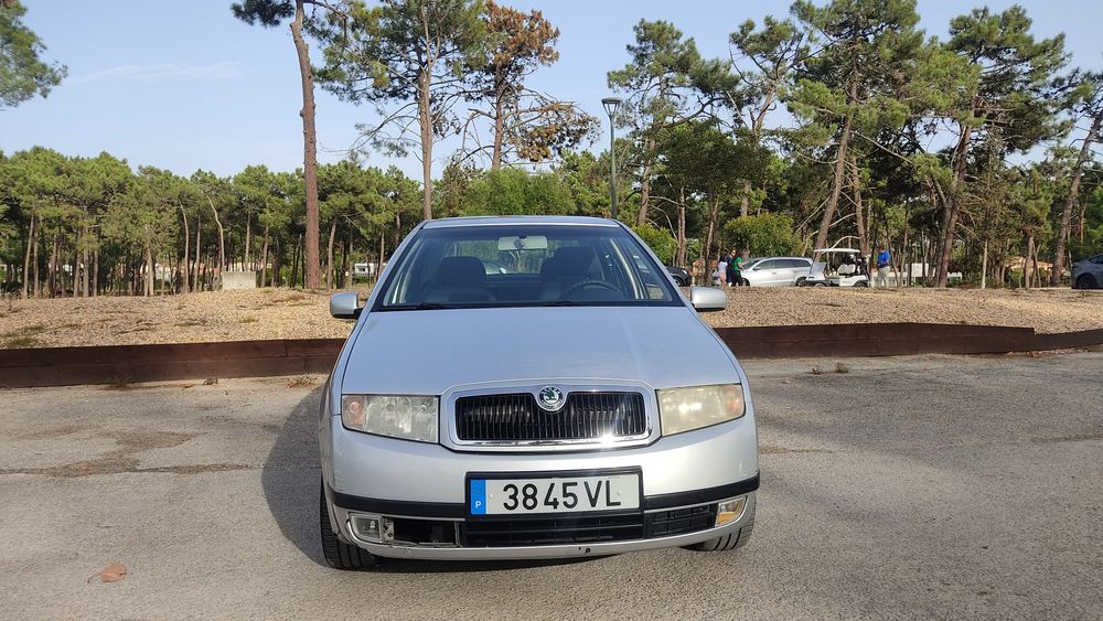 Skoda Fabia 2003 1.4 gasolina 173mil KMS