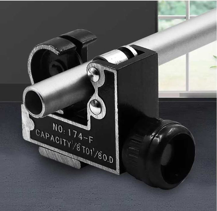 Труборез от 1/8" до 1-1/8" дюйма