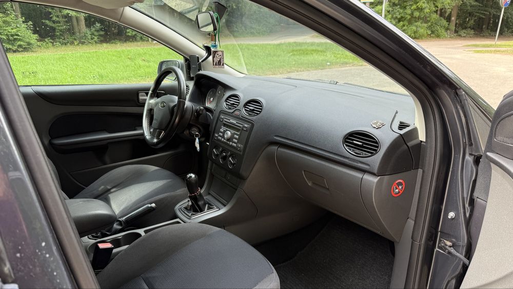 Ford focus mk2 2006 1.6tdci 90km Hak