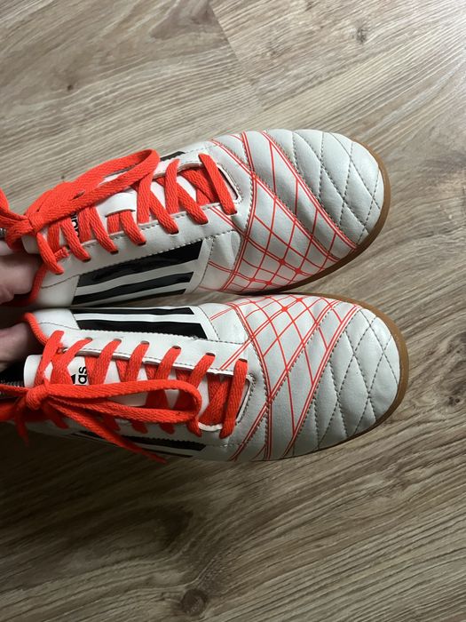 Чоловічі оригінальні футзалки Adidas 42-43 розмір