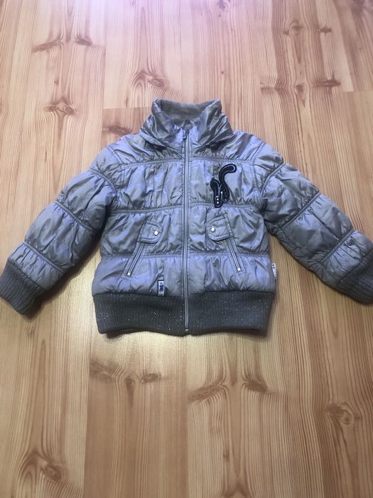 Продам куртку для дівчинки холодна осінь весна еврозима 110рост
