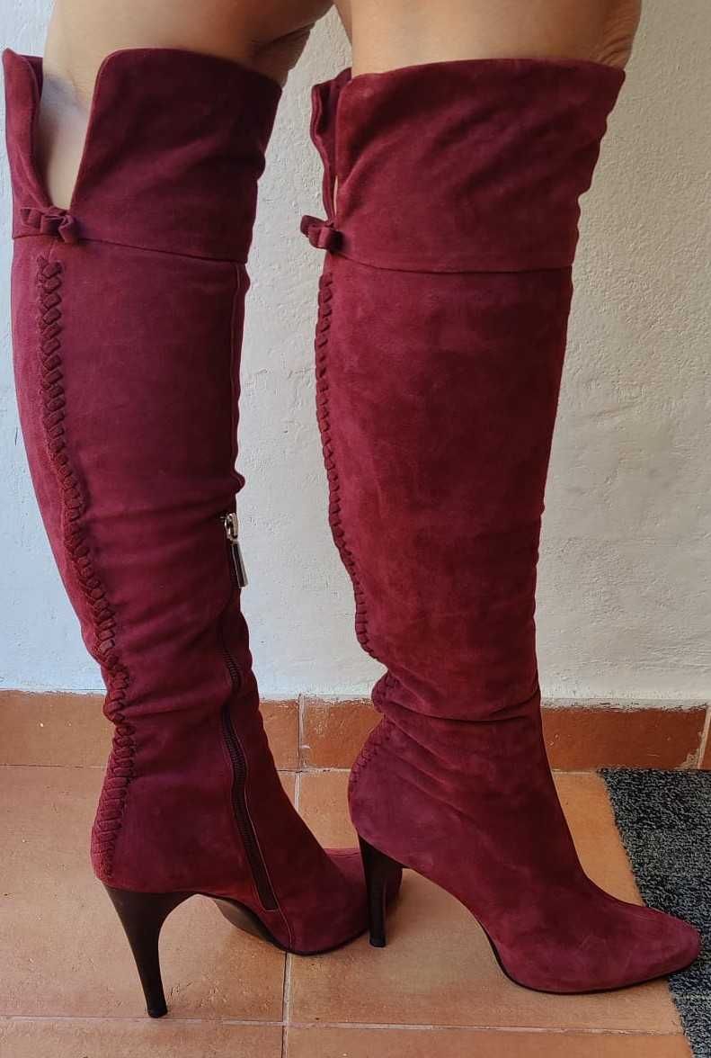 Botas em pele ( camurça) feminino