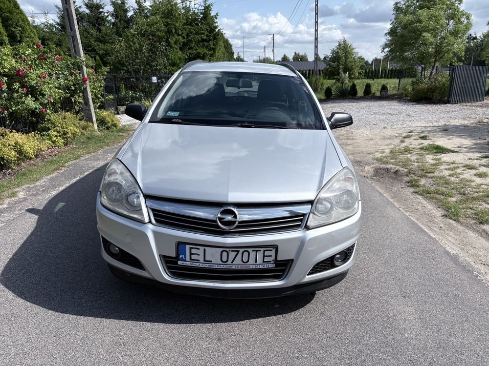 Opel Astra_2008r_Kombi_Nowe Oc i Przeglad