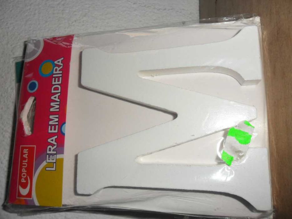 Conjunto de 3 Letras Madeira
