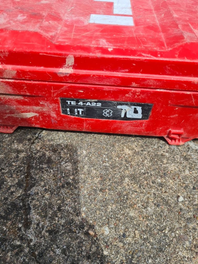 Młotowiertarka Hilti TE4-A22
