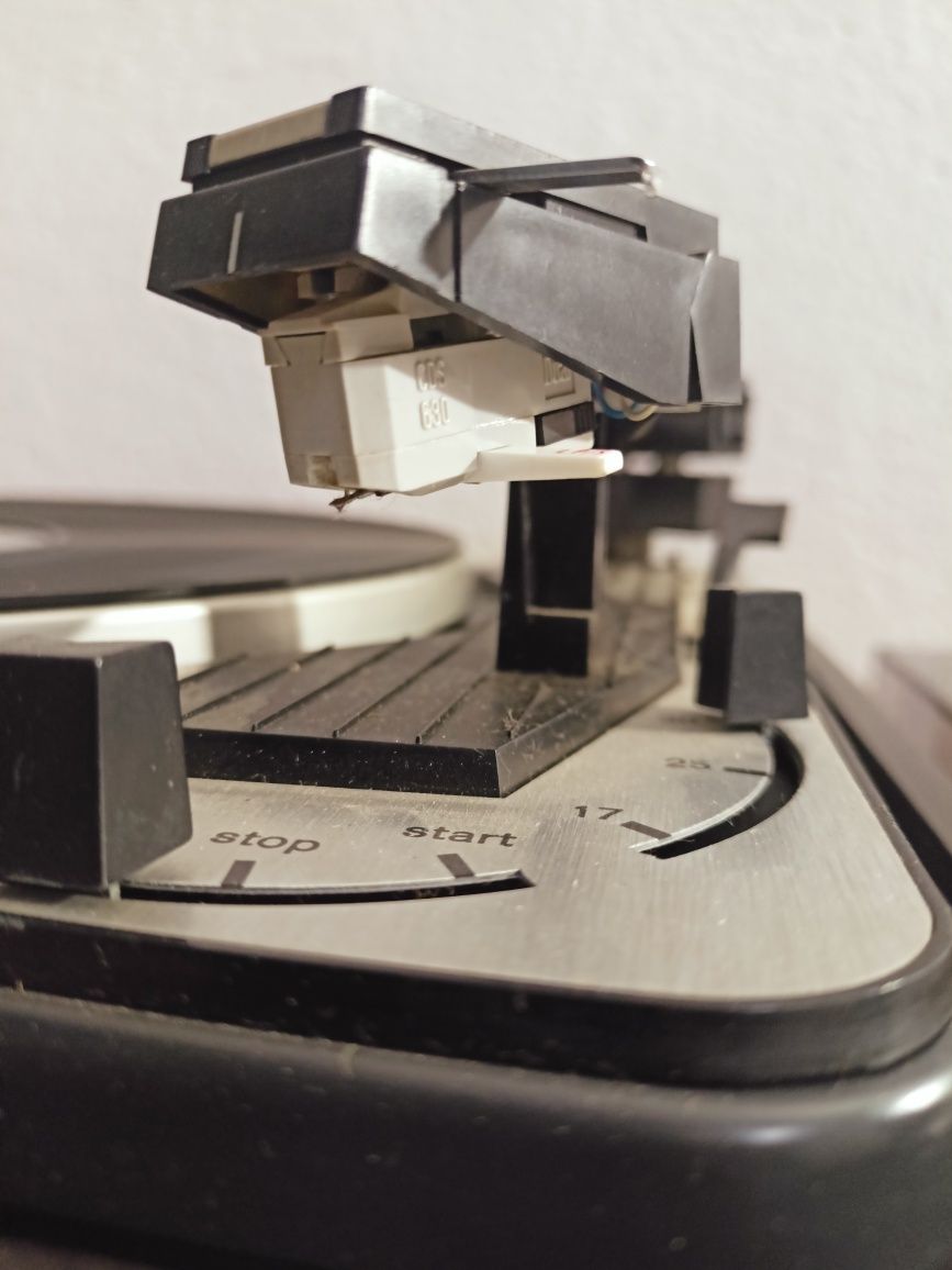 Gramofon Dual -CS 1010.