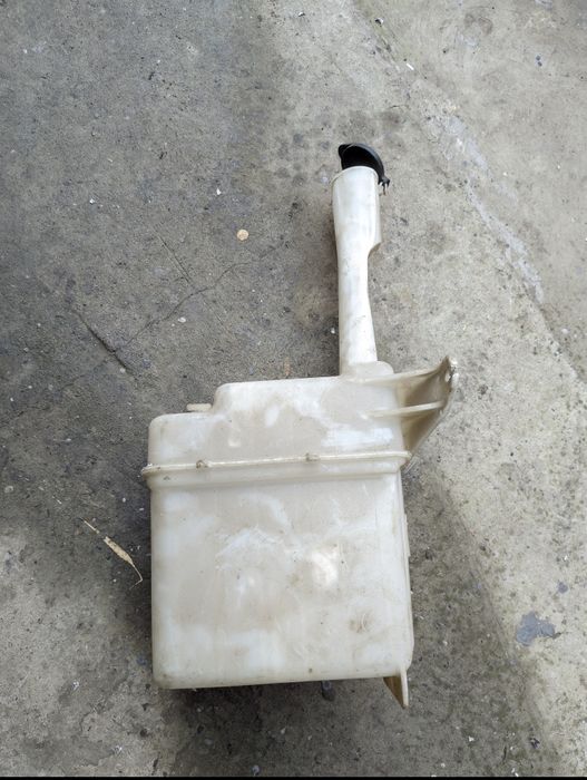 Бачок омывателя denso 060851-067