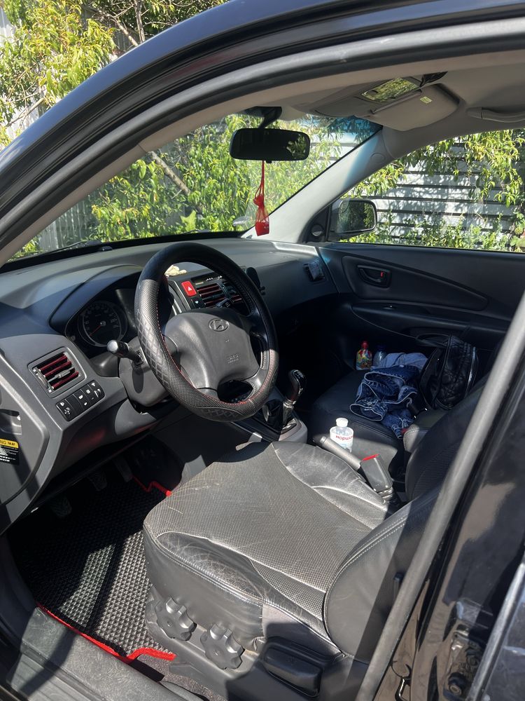 Hyundai tucson 2006
