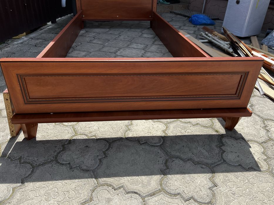 Продам ліжко, односпальне