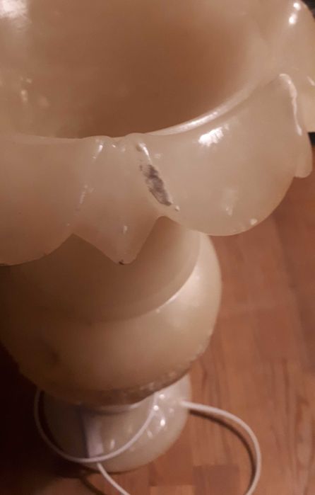 Antyk. Lampa z Onyxu, elektryczna. Idealna na oryginalny prezent.