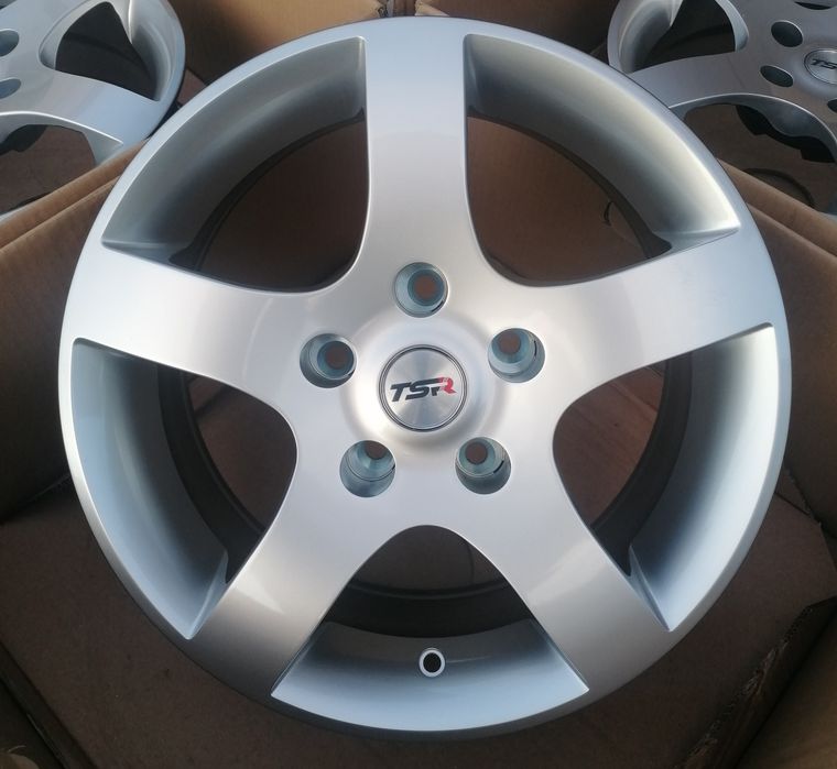 #TSR Alufelgi R15 5x110 Opel Astra Vectra Combo Zafira Signum Corsa