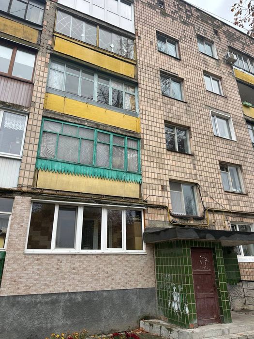 Продам 2-х кімнатну квартиру у Луцьку (від власника)