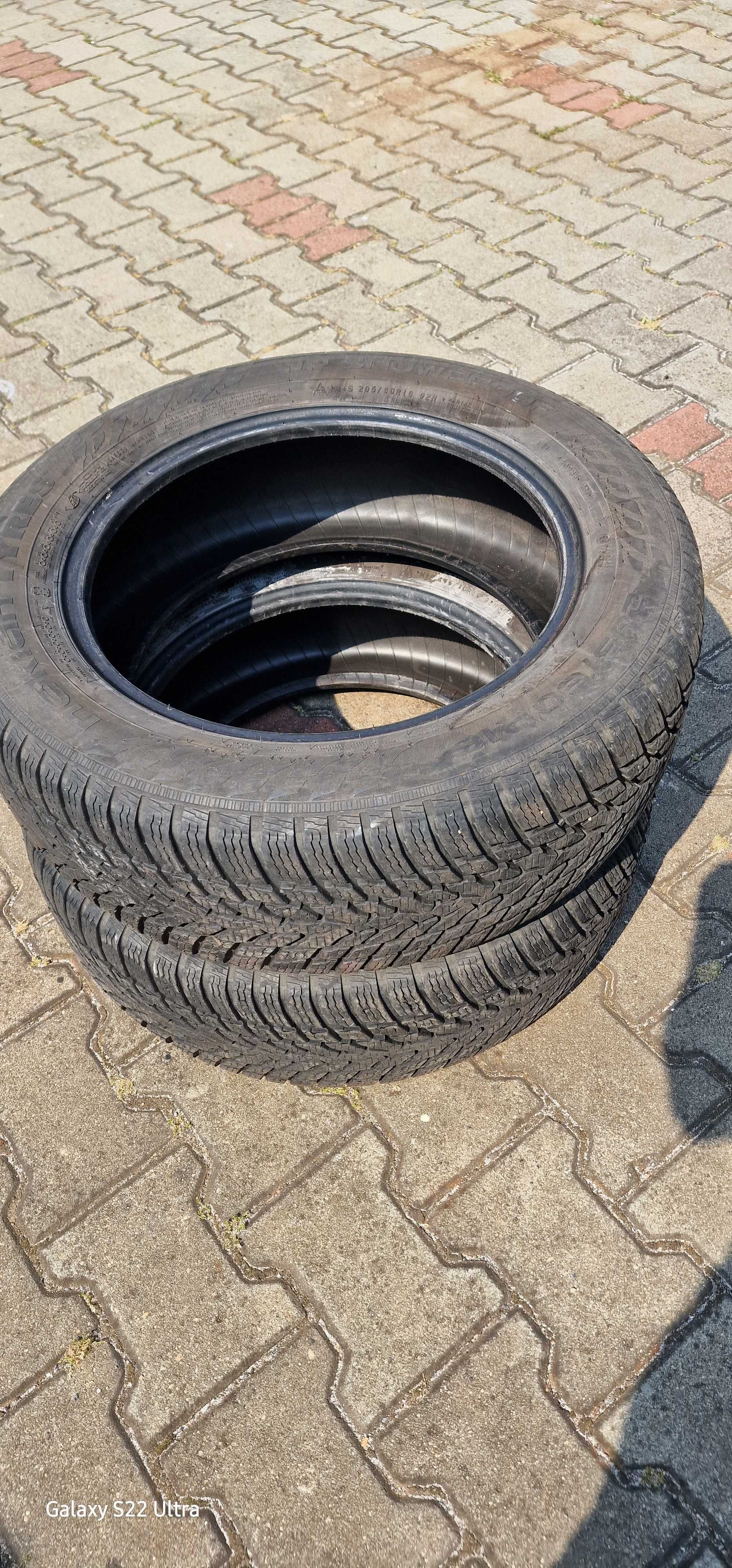 Opony  nokian tyres 205_60_16