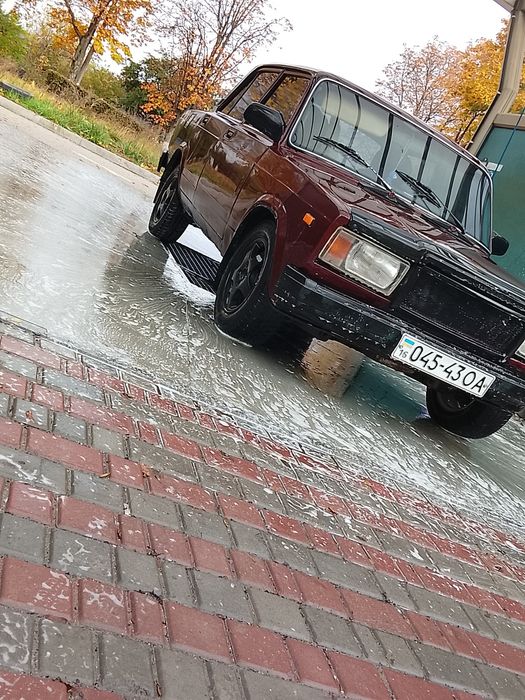 Продам ВАЗ 2107 у гарному стані !